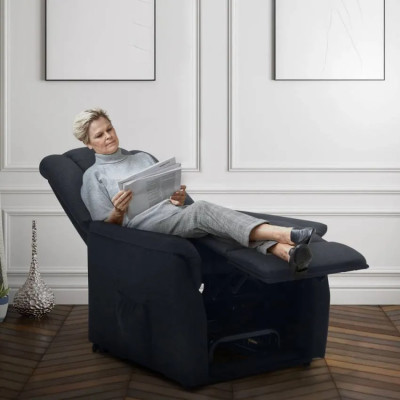 Poltrona relax reclinabile e sollevabile con 2 motori Perseo