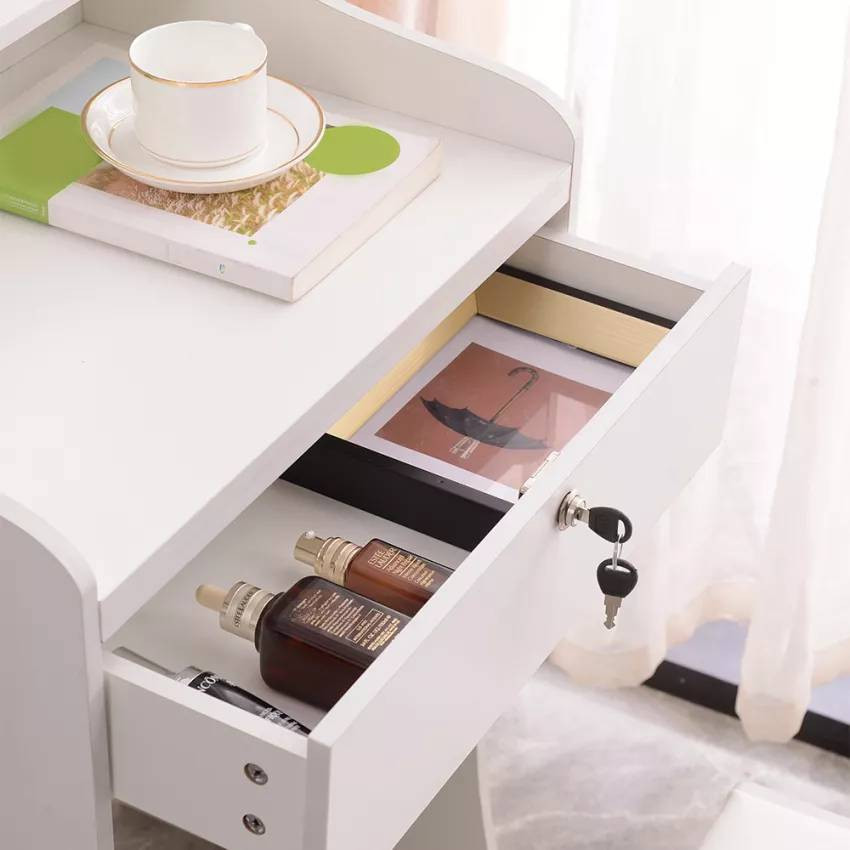 Postazione trucco con specchio e sgabello moderno Bullock