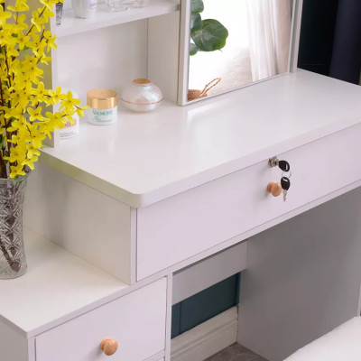 Postazione trucco con specchio scorrevole moderno Berry